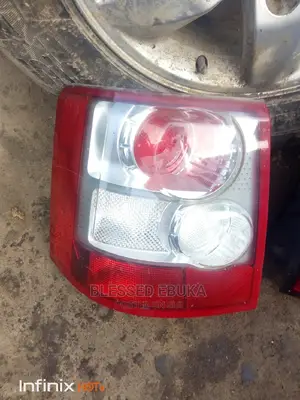Range Rover Sport Supercharged 2008 Tail Light