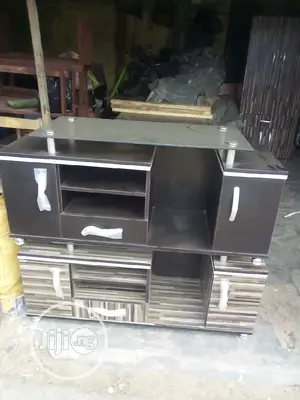Plastma Television Stand