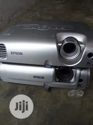 Clean Uk Used Epson Projectors For Training