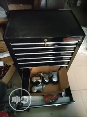 Tools Box With 7 Drawers
