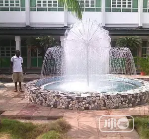 Water Fountain Pumps, Complete Set At Work