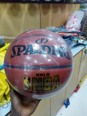 Basketball. B128