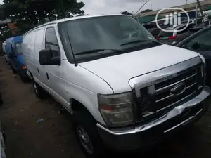 Ford E350 2006