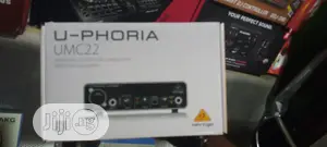 Original Behringer Studio Sound Card U Phoria UM C22