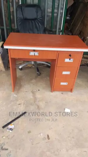 Mini Executive Office Table (2.5ft)