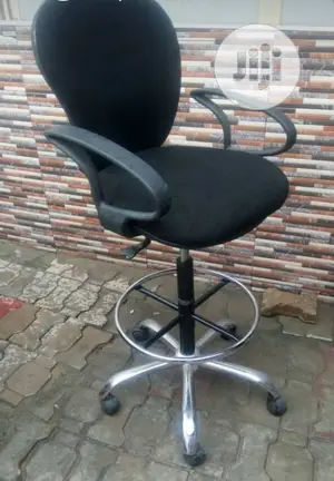 Super Receptionist Chair
