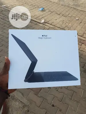 Apple iPad 12.9 Magic Keyboard