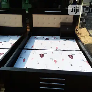 4 1/2 X 6 Bed Frame With Side Drawer
