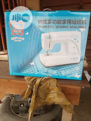 Butterfly Portable Zigzag Machine