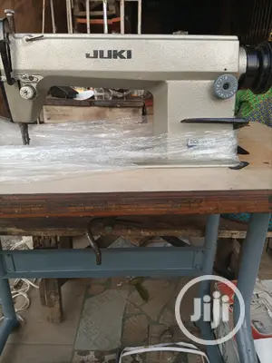 Tokunbo Industrial Straight Sewing Machine