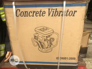 Concrete Vibrator Machine (HONDA)