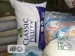 Mouka Classic Fibre Pillow