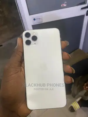 Apple iPhone 11 Pro Max 64 GB Gold