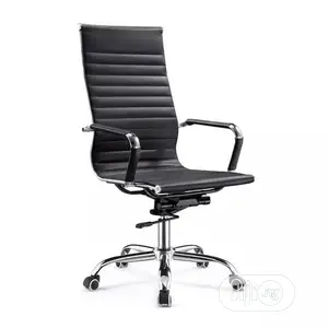 Quality Executive Swivel Leather Office Chair.