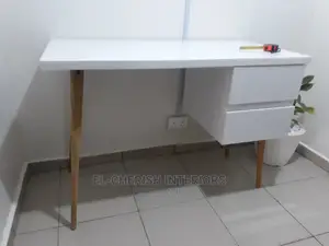 Reading Table