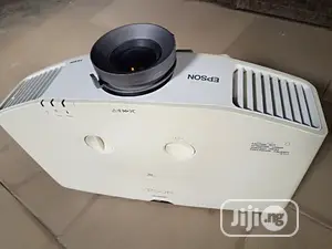 High Grade 5000 Lumens Epson Projector for Big Hall