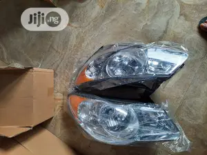 Head Light Hyundai Elantra 2008
