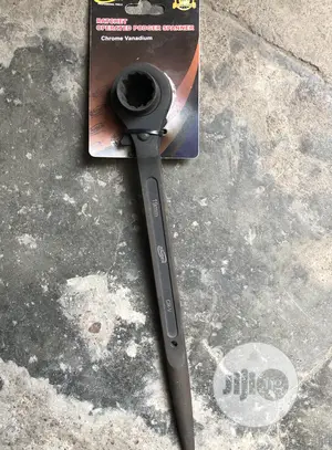 Multi Function Ratchet Wrench 19mm