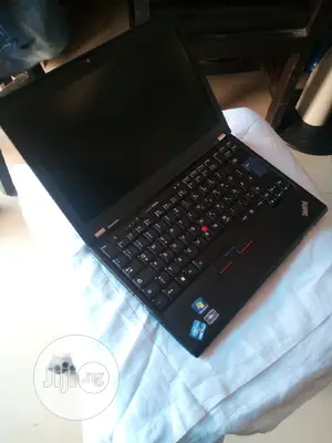 Laptop Lenovo ThinkPad X220 4GB Intel Core I5 HDD 320GB