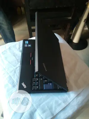Laptop Lenovo ThinkPad X220 4GB Intel Core I5 HDD 320GB