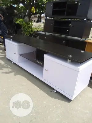 5feet Plastma Shelves