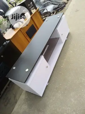 5feet Plastma Shelves