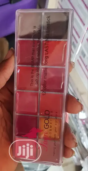 Fayre Gold Lip Pallet