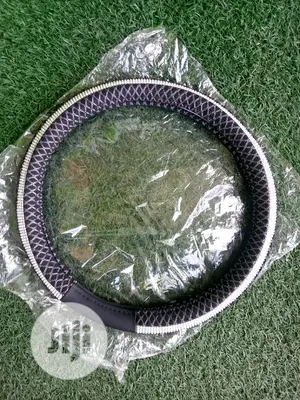Diamond Encrusted Steering Wheel Cover Black Blings