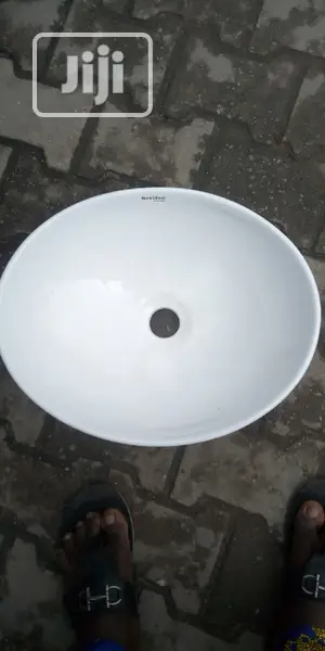 Cabinet Basin England