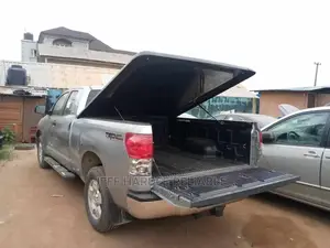 Toyota Tundra Boot Cover