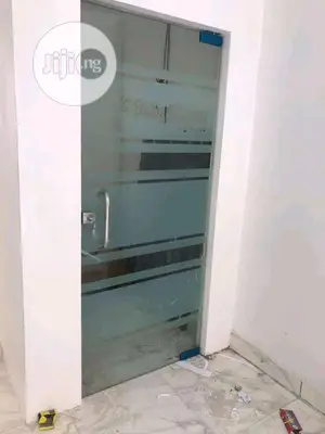 Shower Class Glass Cubicle