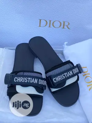 Top Quality Christian Dior Slippers for Ladies