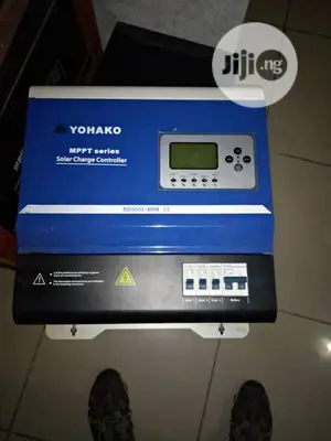 Yohako MPPT Solar Charge Controller 80ahs /180volt