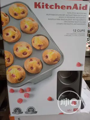 Kitchenaid Original Muffin Non-Stick Cup Cake Pan.