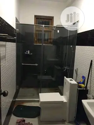 Shower Cubicle St.
