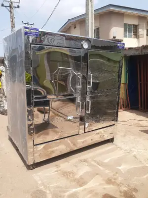 Gas Oven for Bread (200 Loaves Capacity)