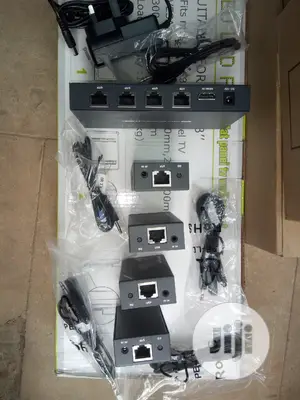 1×4 Hdmi Over Ethernet Splitter and Extender