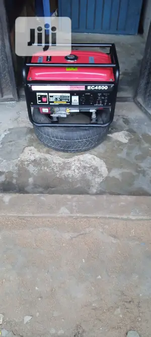 Almost New 3.5KVA HONDA EC4500 Generator +D Original Receipt
