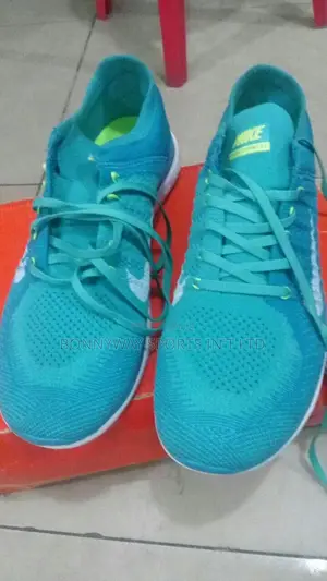 Nike Jugging Canvas