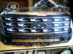 Front Grille Ford Explorer