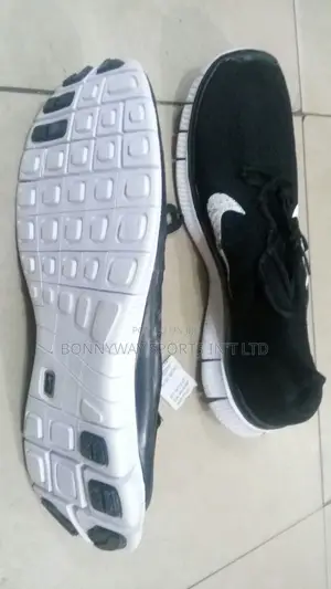 Nike Jugging Canvas