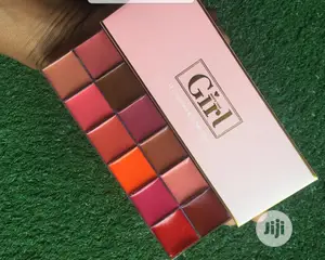 Girl Lip Pallet