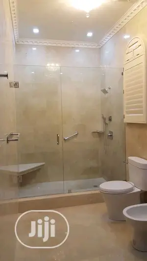 Shower Cubicle Glass Partition