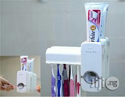 Automated Toothpaste Dispenser
