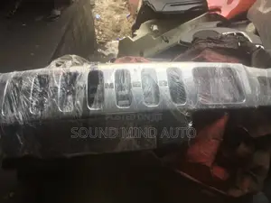 Jeep Hummer 3 Front Grille