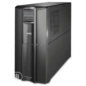 APC Smart-Ups 2200va LCD 230V