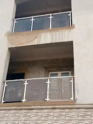 Stainless Steel Handrail With Tinted Glass