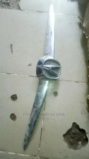 Fr Grill 03 Acura MDX