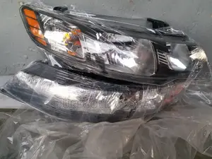 Kia Cerato 2010 Model Headlamp