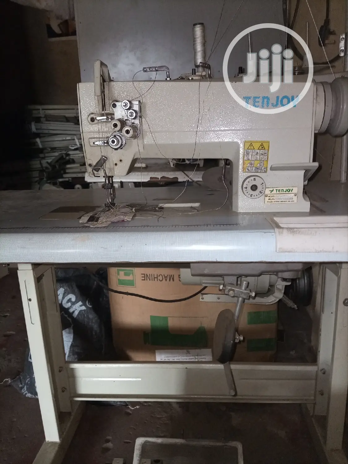 Double Needle Leather Sewing Machine
